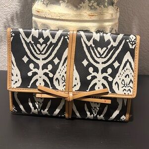 Stella & Dot Jewelry Roll Up Travel Case Red Zipper Pockets Snap Closure